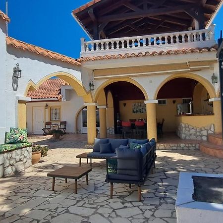 Finca Bilou Aigues Buitenkant foto